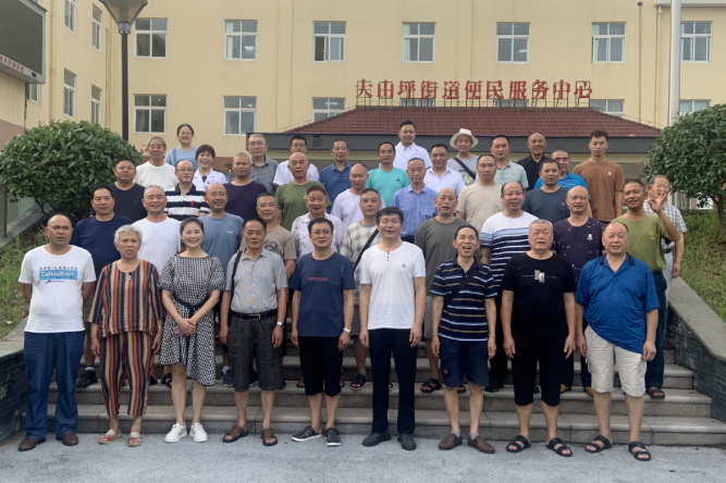 庆“八一” 话初心 军民共联重温红色记忆